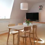 Alte Stellmacherei - 2 * Riepsdorf